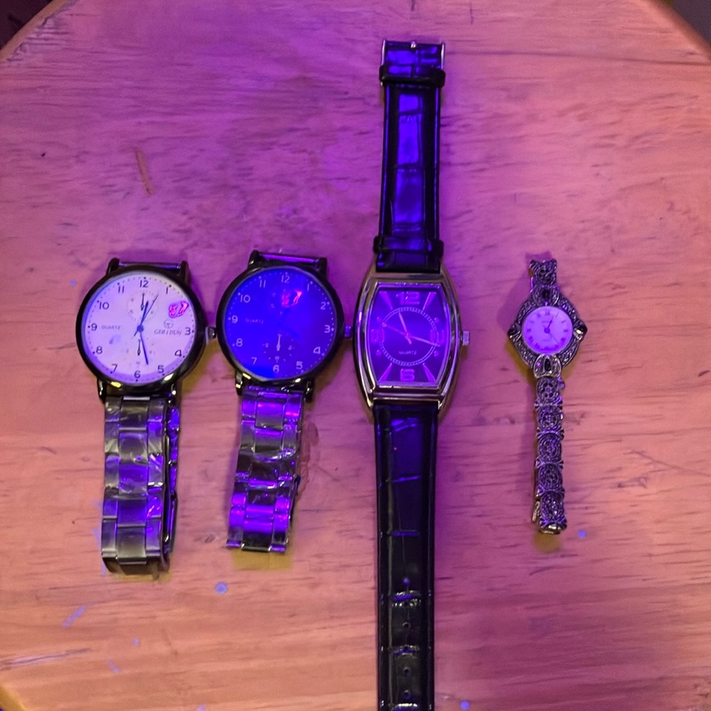 4 Watch Set
